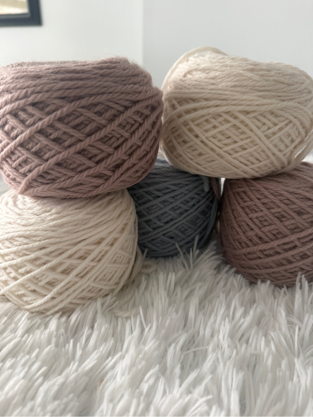 100% Peru Wool Bulky Chunky Weight yarn bundle vintage Riverstone by Louet